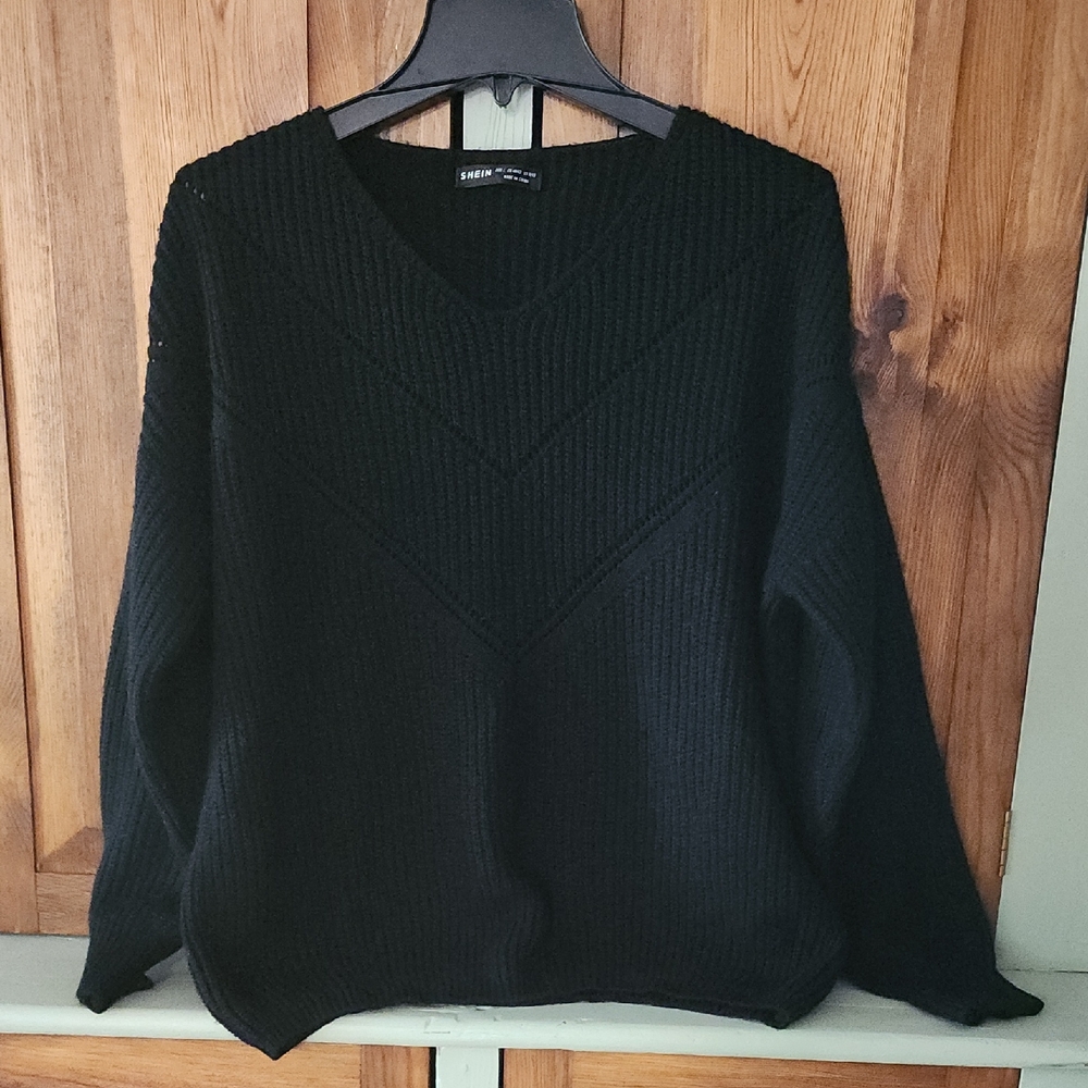 H&M Black V-Neck Sweater